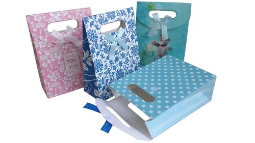 paper-gift-bags